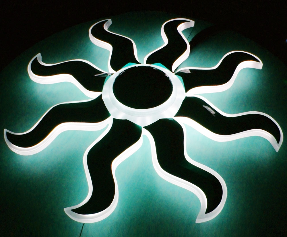 sun logo yacht sign