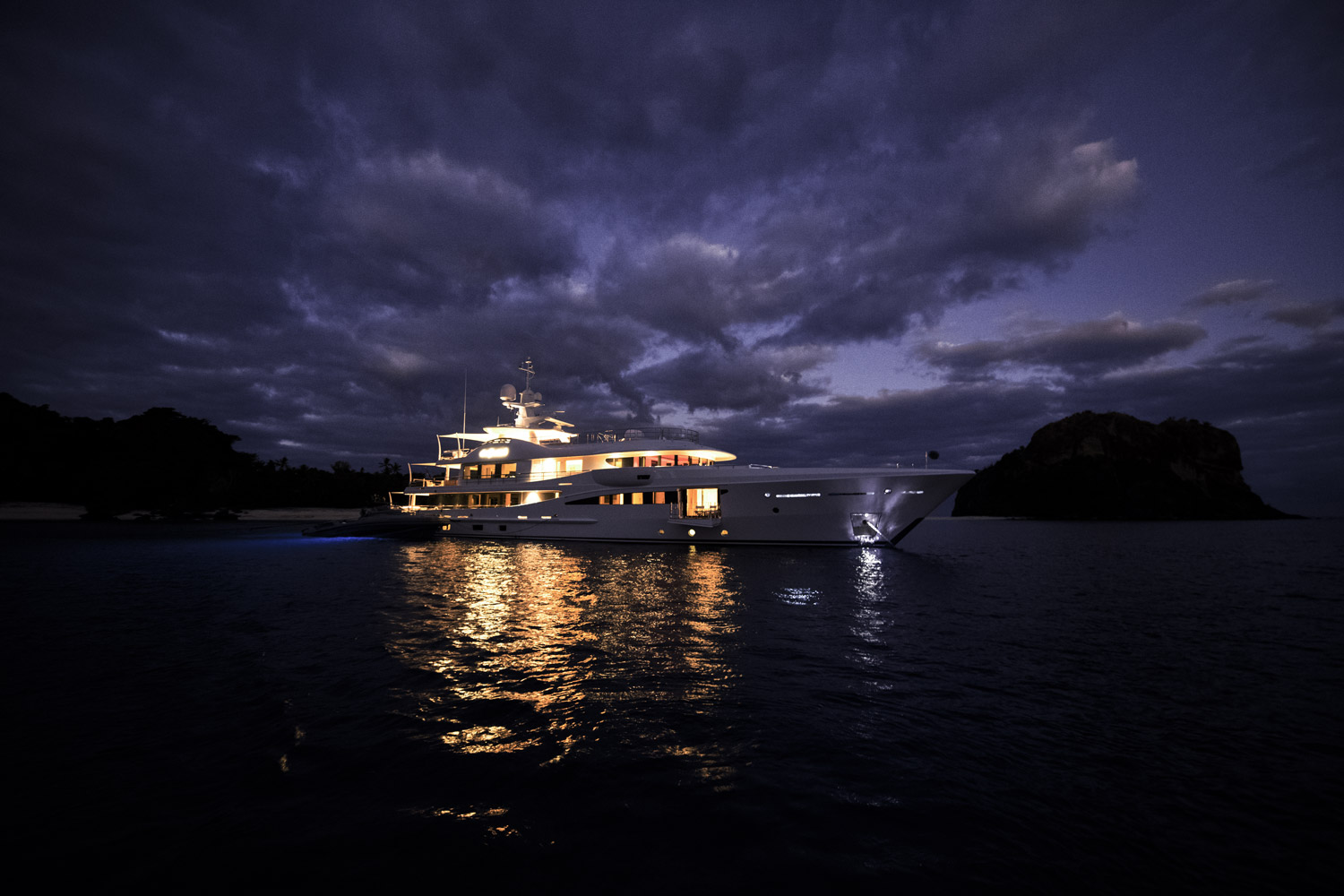 Driftwood Yacht with illuminated back lit signage